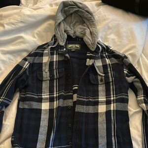American Eagle Men’s Button Up Flannel With Hood